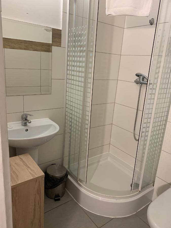 Hotel Ow Meduza I Biala Mewa Miedzyzdroje Exterior foto