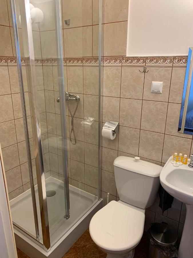Hotel Ow Meduza I Biala Mewa Miedzyzdroje Exterior foto